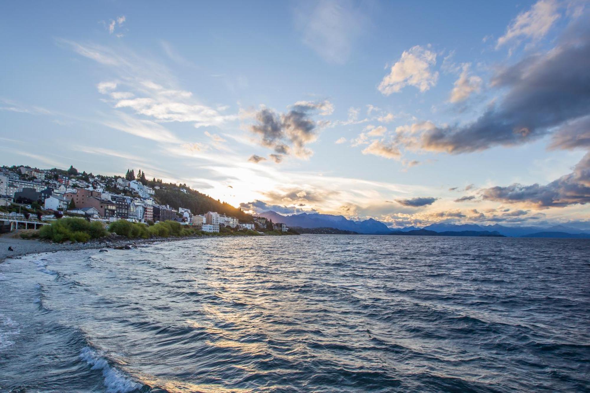 Socialtel Bariloche - Formerly Selina Bariloche Екстериор снимка